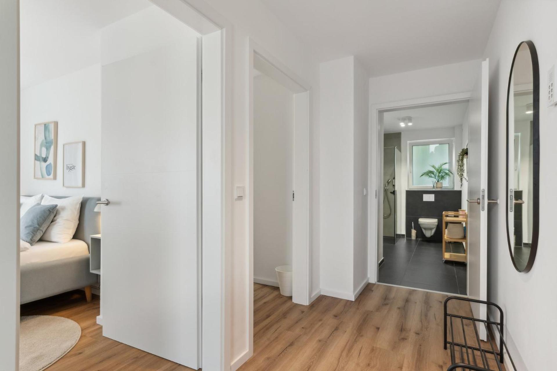Deluxe Apartment In Bielefeld City Mit Parkplatz Und Balkon エクステリア 写真