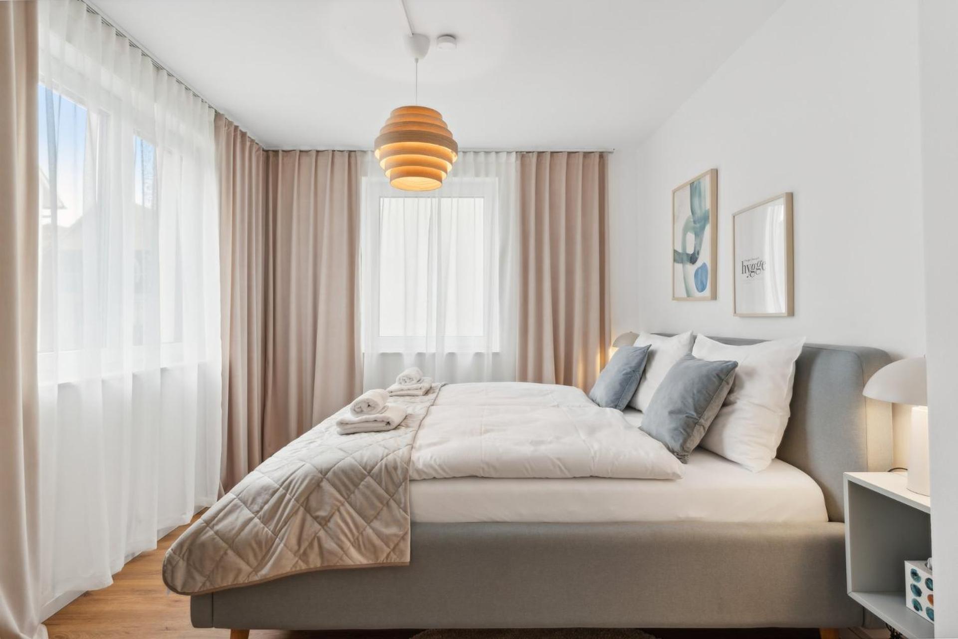 Deluxe Apartment In Bielefeld City Mit Parkplatz Und Balkon エクステリア 写真