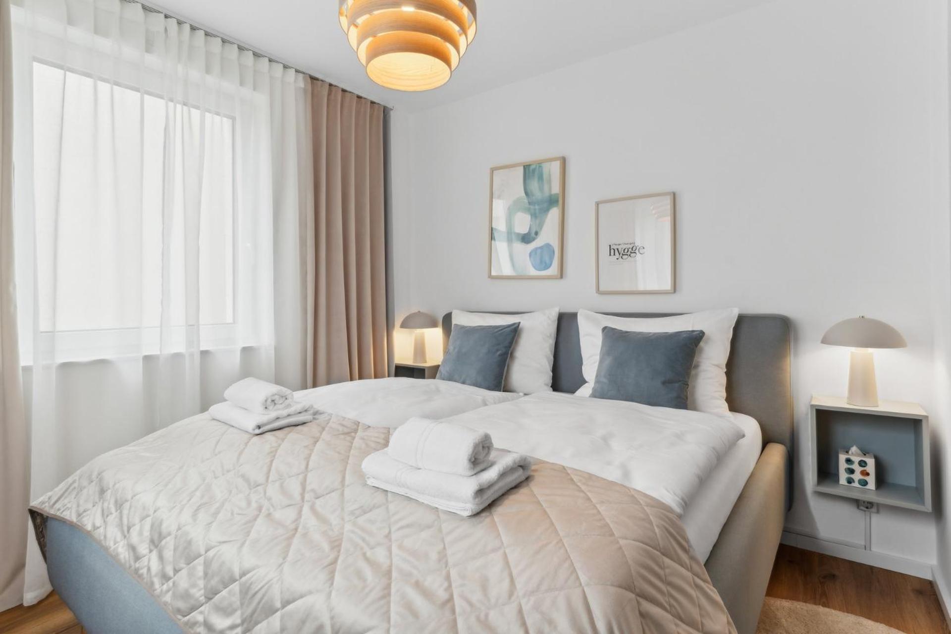 Deluxe Apartment In Bielefeld City Mit Parkplatz Und Balkon エクステリア 写真
